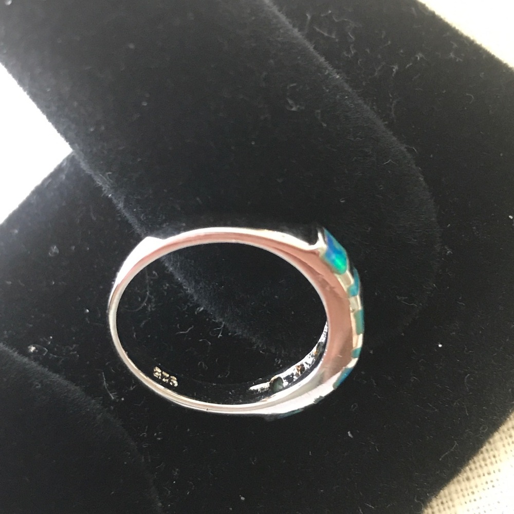 Blue lab Opals Silver 925 Band Ring Lovely  7 3/4 - Picture 5 of 6